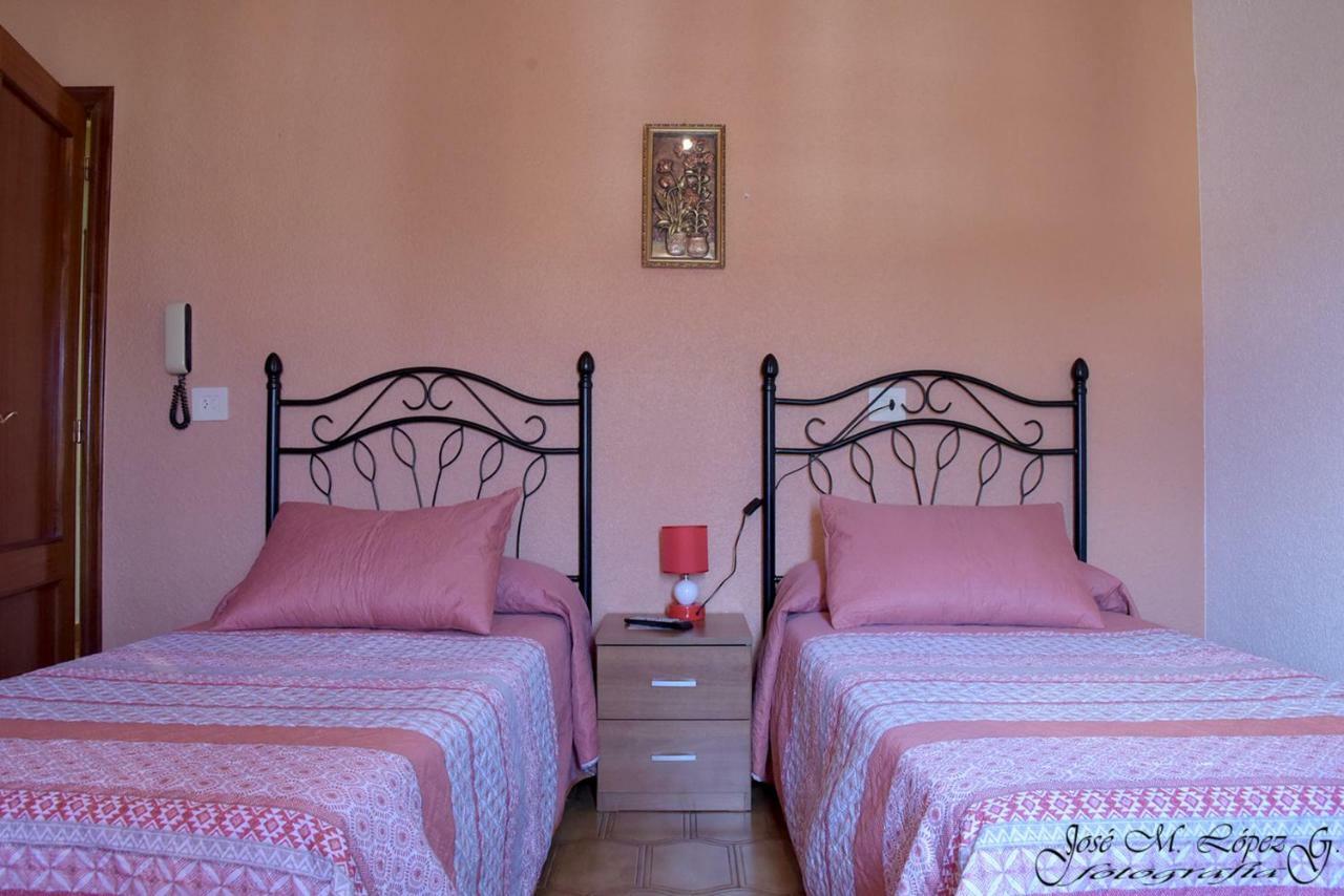 Hostal Restaurante El Final El Cabaco エクステリア 写真